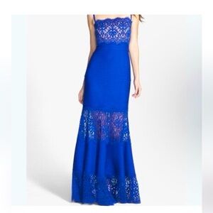 Tadashi Shoji Strapless Lace Inset Pintuck Jersey Gown in Royal Blue